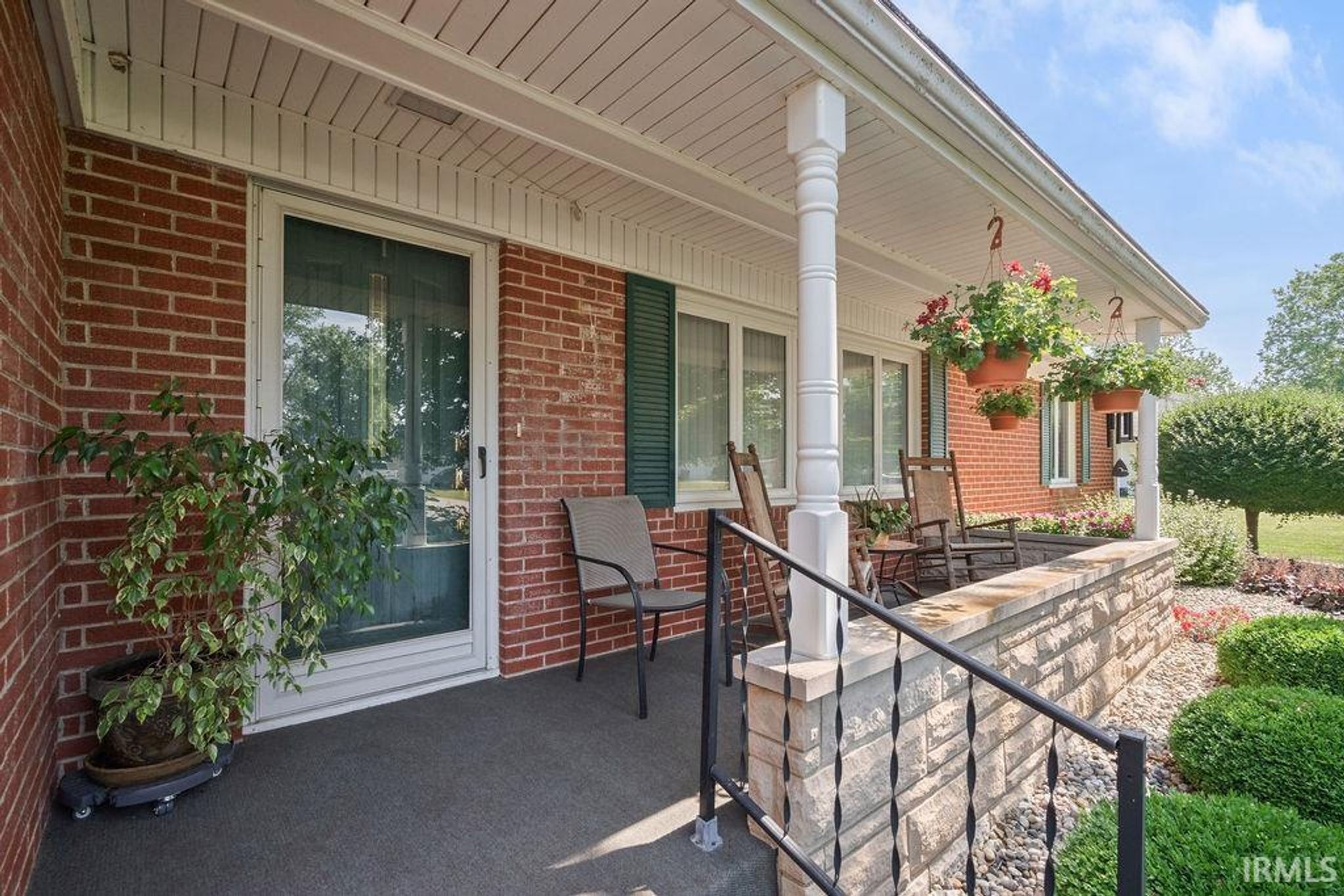 Image of 34 Oak Street