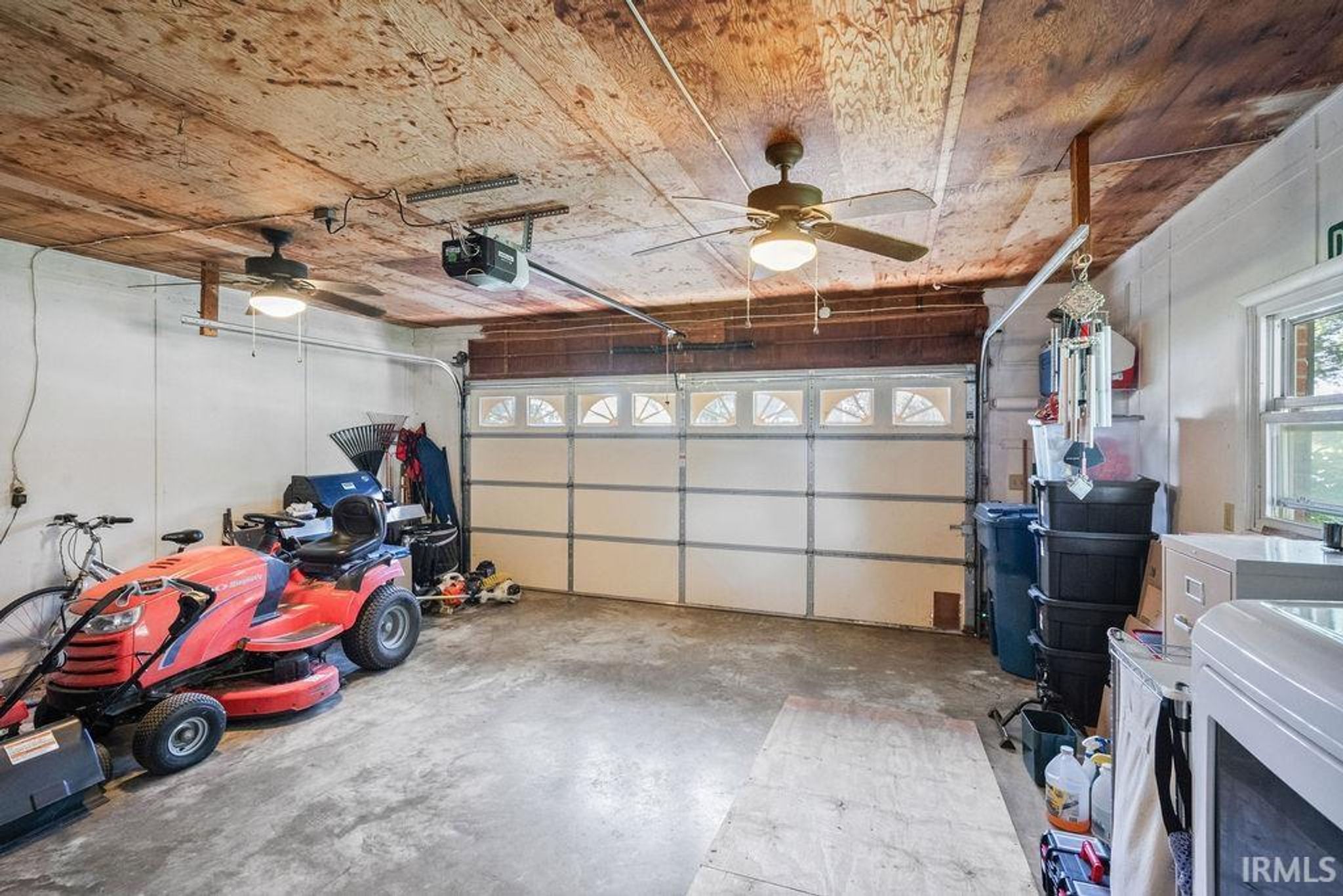 Image of 34 Oak Street
